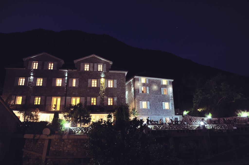 Hotel Per Astra Пераст Экстерьер фото