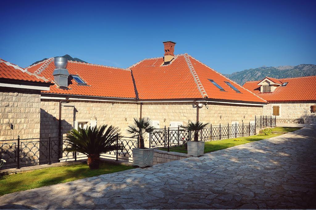 Hotel Per Astra Пераст Экстерьер фото