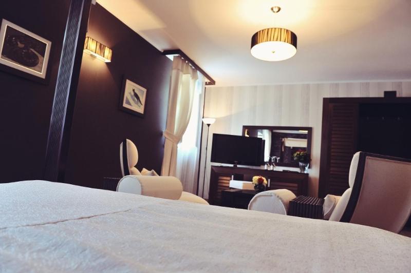 Hotel Per Astra Пераст Экстерьер фото